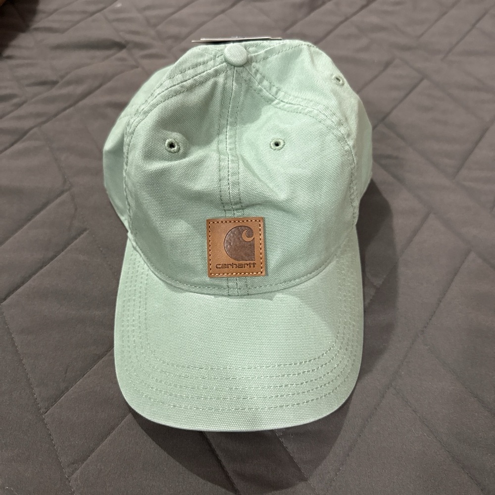 Carhartt hat